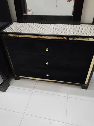 bed king size  complete set