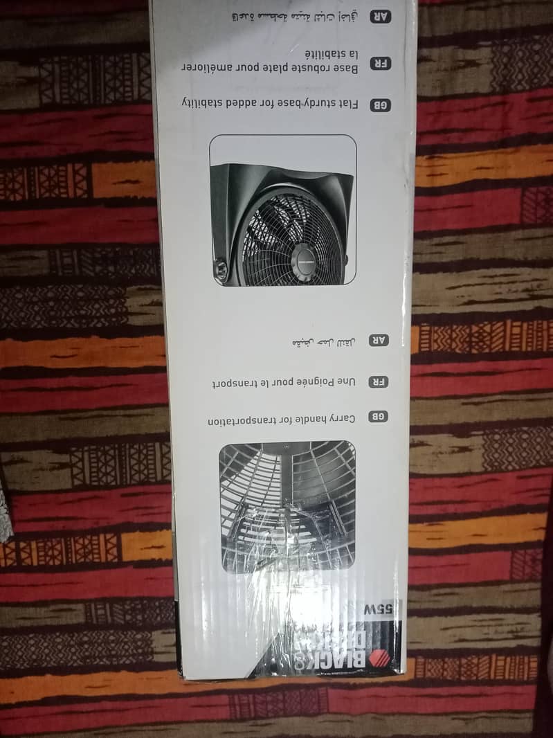 Black & Decker Table Fan 1