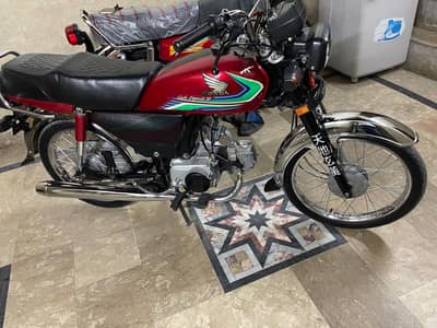 All ok bike koi kam ni hony wala Lush Condition