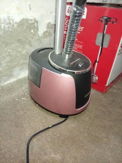 i-zone garement steamer urgently for sale