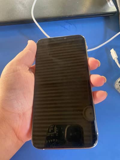 Iphone 11 pro FU sim working