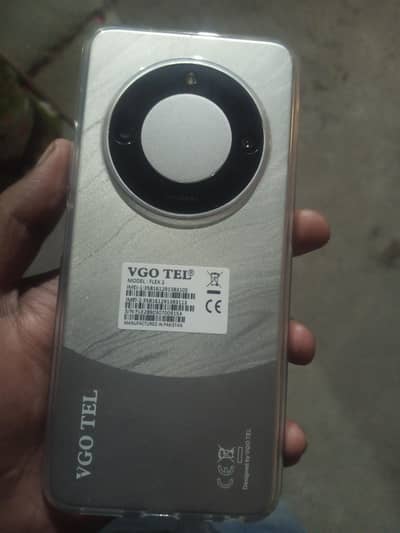 VGO TEL (32GB)