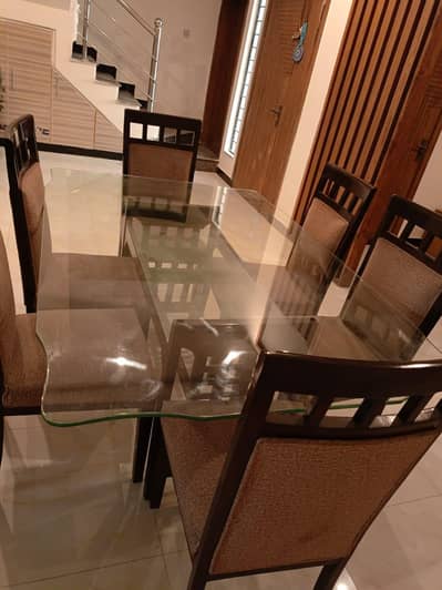 Dining table with 6 chairs