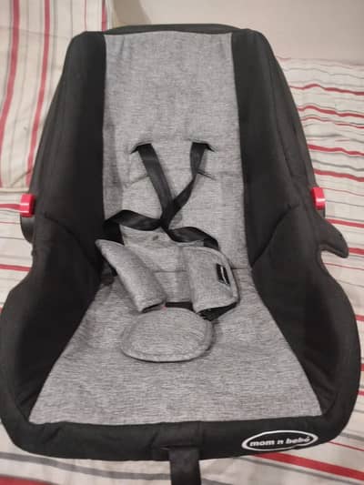 Kids car seat and bouncer