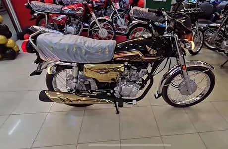 HONDA 125 GOLD EDITION NEW