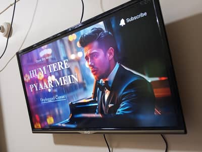 hI Q led 32 inch Fully android 13000 channels live