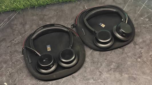 Poly Plantronics Voyager Focus 2 Wireless Headphone/Bluetooth Headset