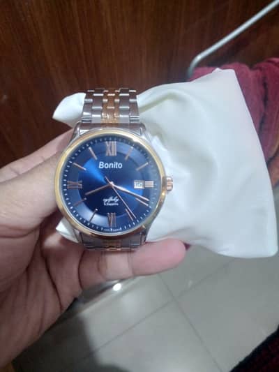Bonito dress watch for sale