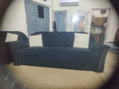 Elegant Black sofa set.