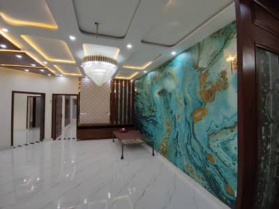 Beautiful Luxurious 10 Marla House Is Available For Sale