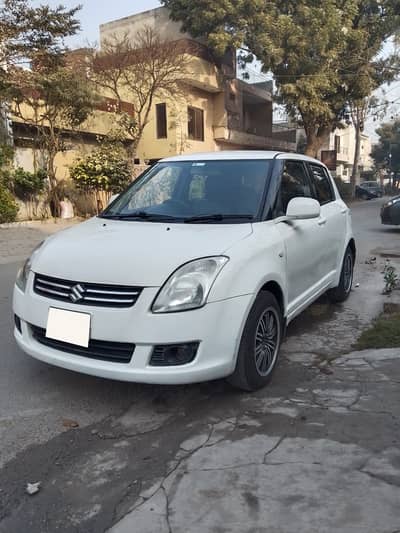 Suzuki Swift 2018 DLX In Good Condition