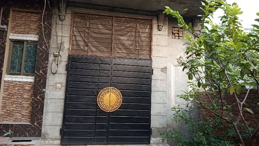 Prime Location House Of 3 Marla In Umer Khan Road For Sale