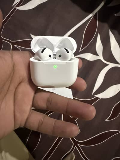 Apple Airpods 4