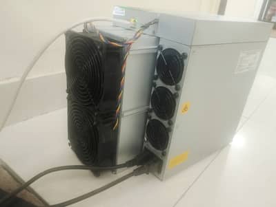 Antminer S19 pro (110 TH/s)