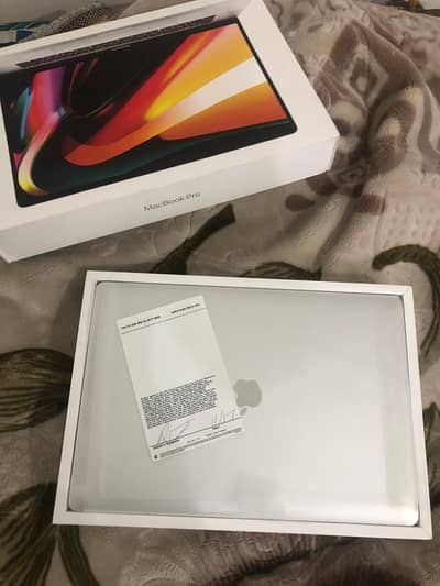 Apple MacBook Pro M1 air 2023