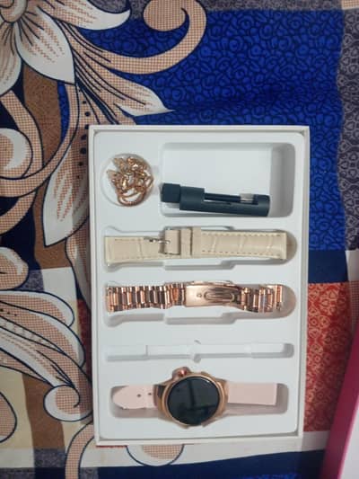 smart watch for sale just box open scrachless