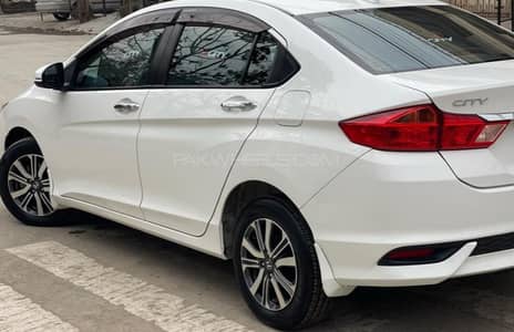Honda city 1.5 aspire cvt