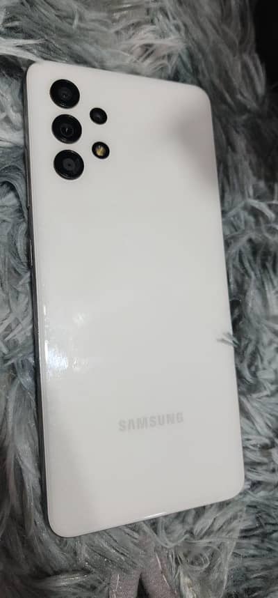 samsung a32.4/128GB