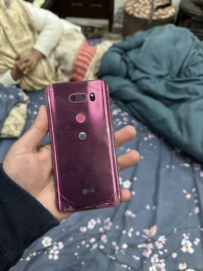 Lg v30 non pta 4/64gb snapdragon 835 processor