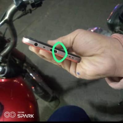 OPPO F17 /8/128 RAM ROM. . ONLY BOX AVAILABLE PLEASE READ ADD CAREFULLY