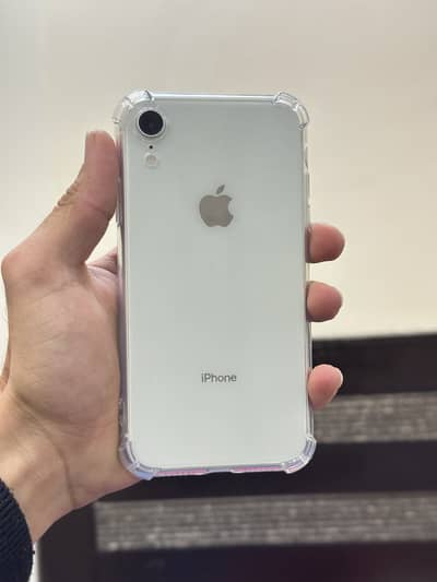 iPhone XR