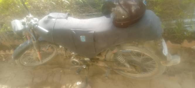 Honda 70 chalny main ok