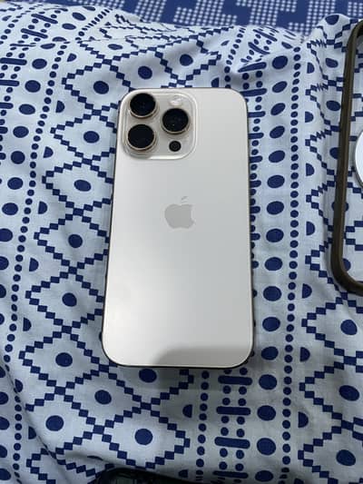 Iphone 16 pro 256 gb Lla non pta factory unlock.