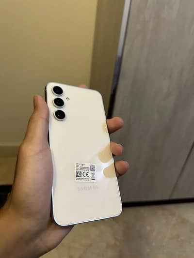 Samsung S23 FE 8/256 Offical Pta Approved