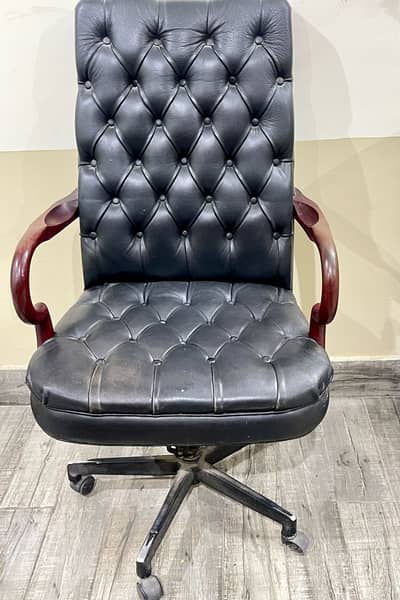 Office chair / computer chair