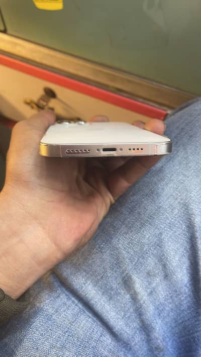 Sale man ki zorat hai