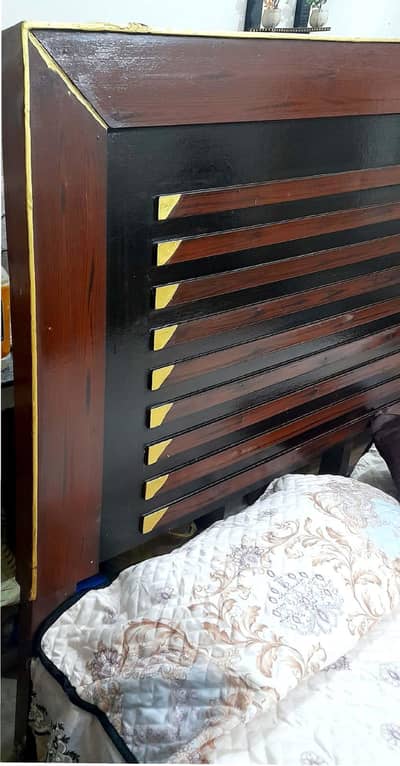 Double Bed/Wooden Bed/King bed/Bed sale