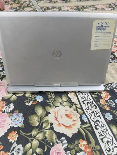 Selling Laptop