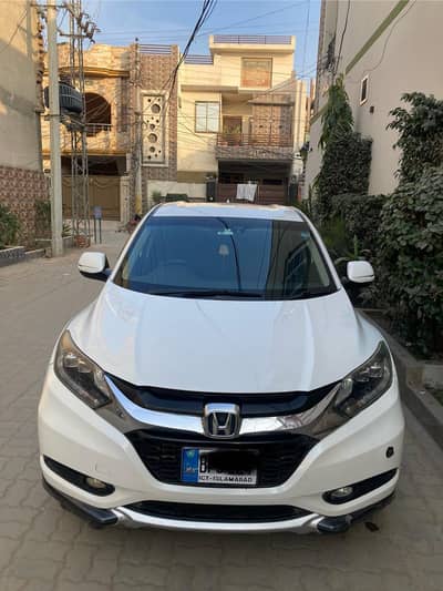 Honda Vezel Hybrid – Excellent Condition – Family Used Car for Sale
