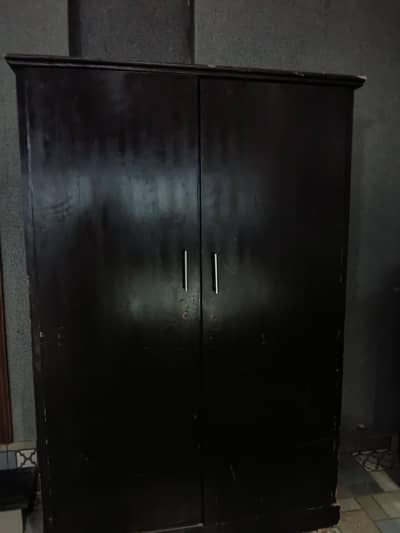 Wooden Almari/Double Door