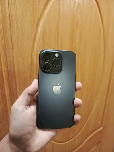 iPhone 15 pro jv 128 Gb