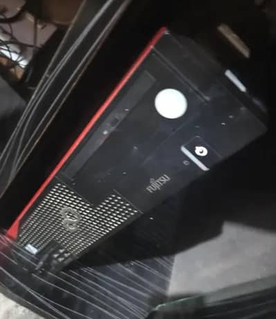 CORE I 3 ONLY IN 23000