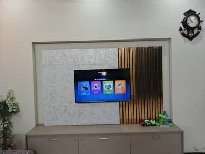 Urgent Sell LED 43" Changhong Ruba