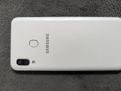 Samsung A30 4gb 64gb