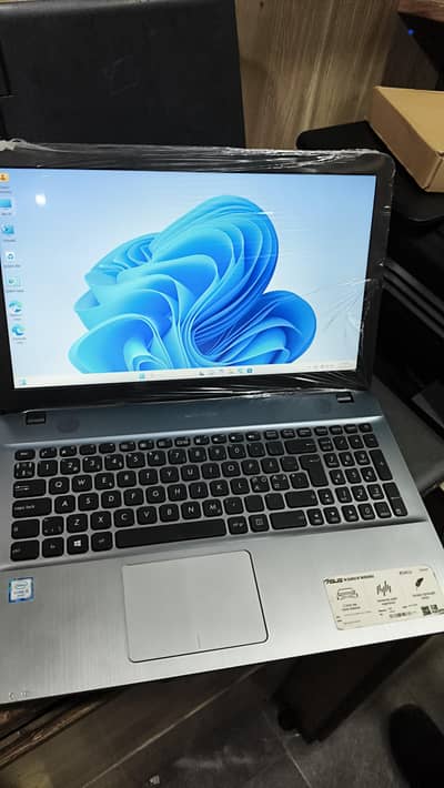 Asus Core i5 6 generation