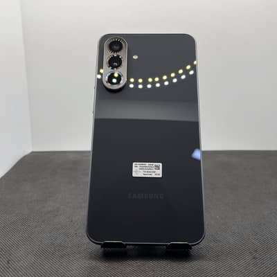 Samsung Galaxy A56 12 256 Box Open