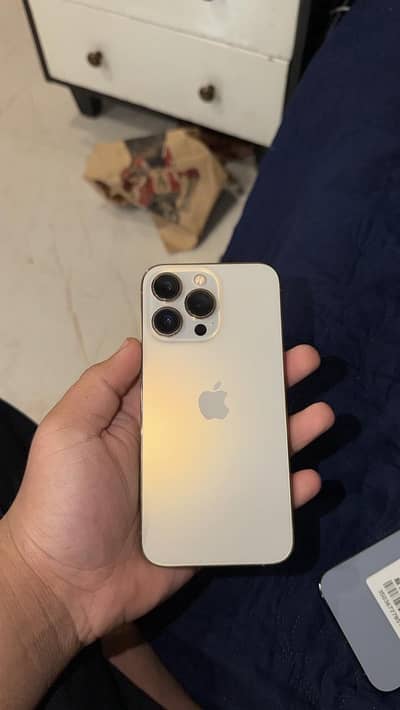 256gb PTA 80+ battery 10/10 with original cable