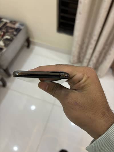 Iphone 11pro PTA