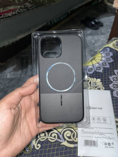 Iphone 13 pro max cover