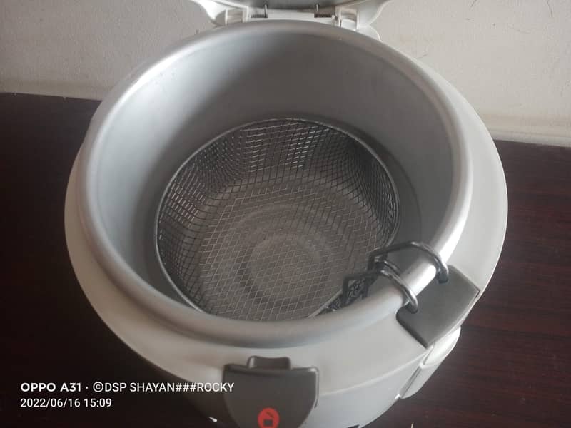 deep fryer 4