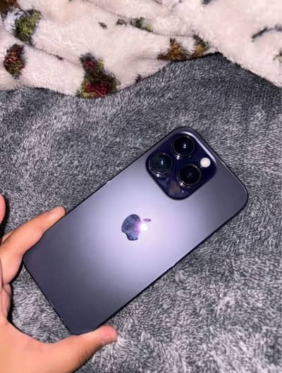 Iphone 14 Pro /LLA , Minor Dot (128 GB) Factory Unlock- Non PTA- 10/10