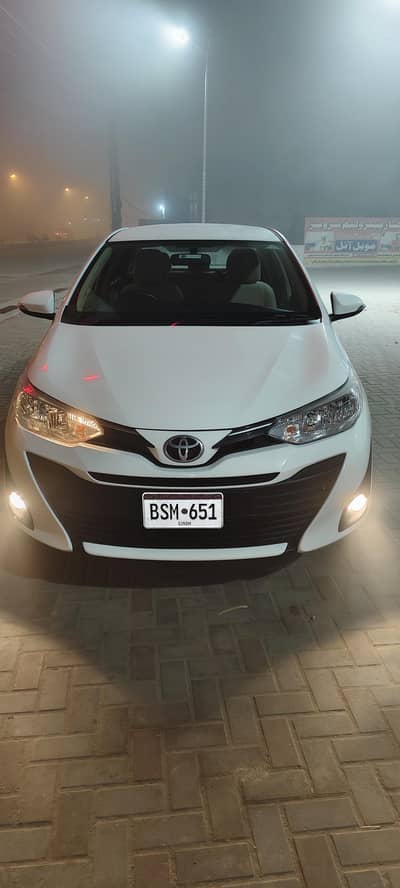 Toyota Yaris ativ 2020/21