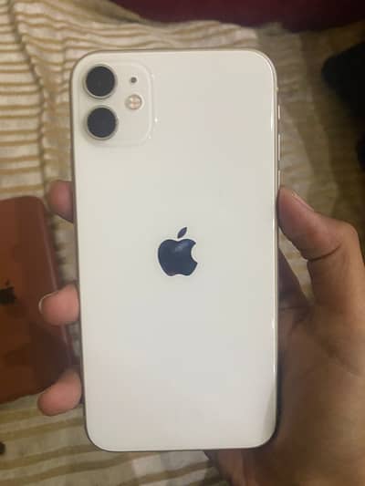 Iphone 11 for sale read description