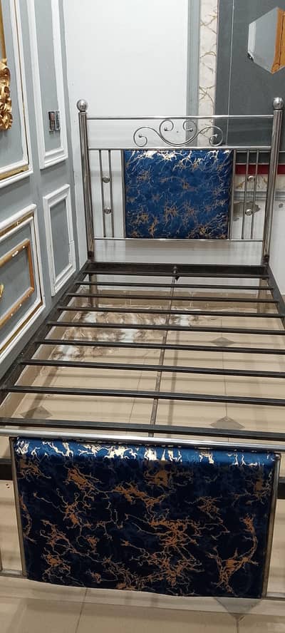 iron bed single size