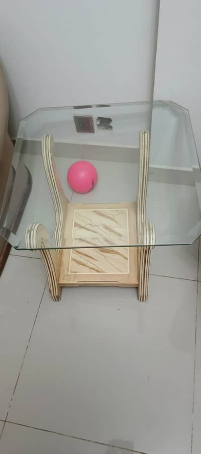 Selling urgently house furniture and Stoves