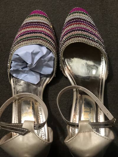 New fancy heel for sale